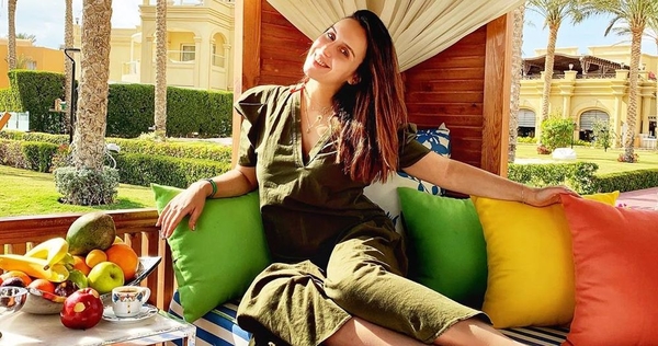 "Сонные родители и бодрый ребенок": Джамала показала забавные фото из Египта