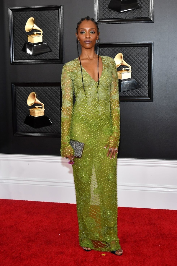 Grammy Awards 2020: ТОП-10 худших образов красной ковровой дорожки