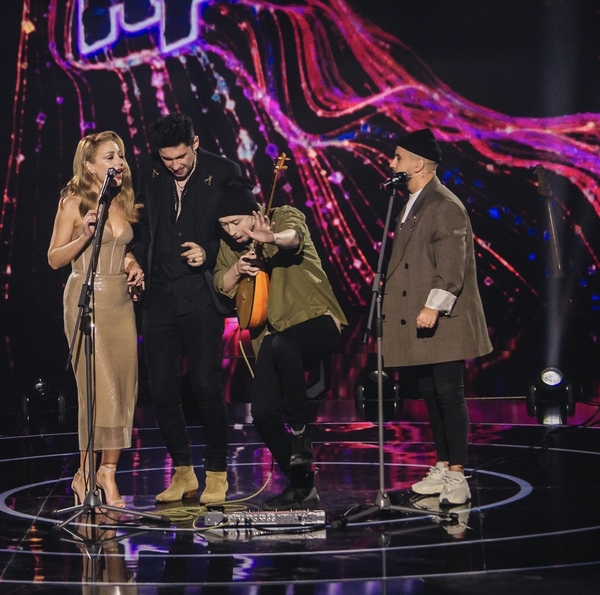 Двойник NK и звезда сериала "Папик": Чем удивлял 2 эфир "Голоса країни"