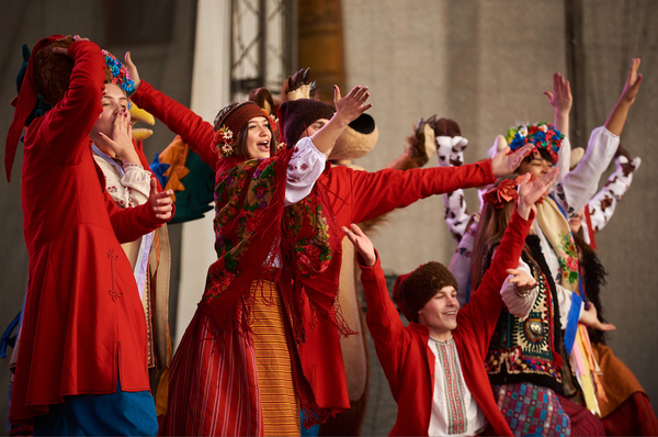 Гросу, Цибульская, Зибров и группа "ТІК" отпразднуют Масленицу вместе с киевлянами