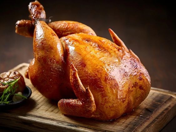 Как приготовить ароматную курицу в рукаве целиком