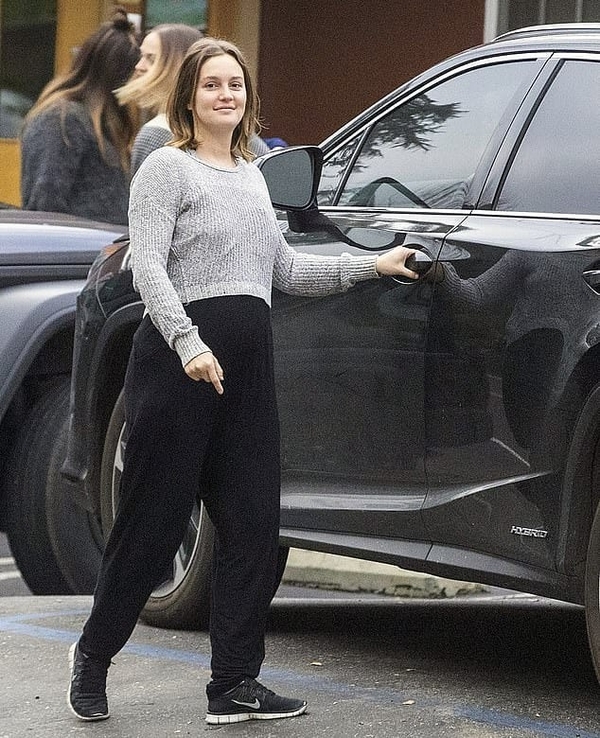 Звезда сериала "Сплетница" Лейтон Мистер беременна во второй раз - СМИ