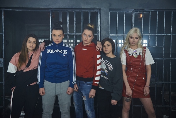 #Загублені: раскрываем секрет хештега "Від пацанки до панянки"