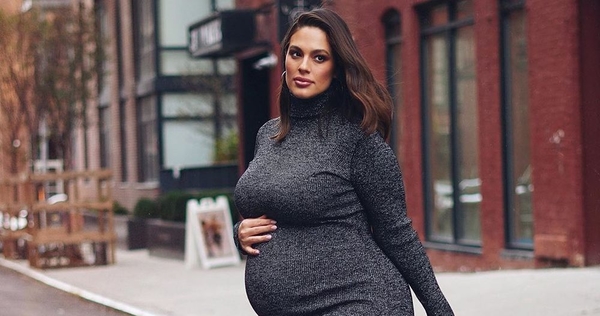 Модель Эшли Грэм показала первенца - милые фото