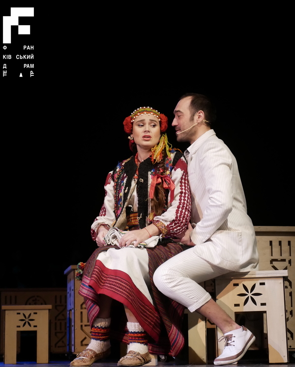 В Киев везут мюзикл-сенсацию: Гуцульские шубы, световое шоу, оркестр и 30 артистов