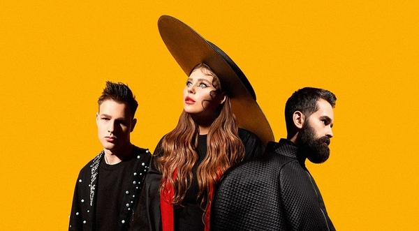 Группа KAZKA сняла в Лас-Вегасе клип на трек "Літаки" - видео