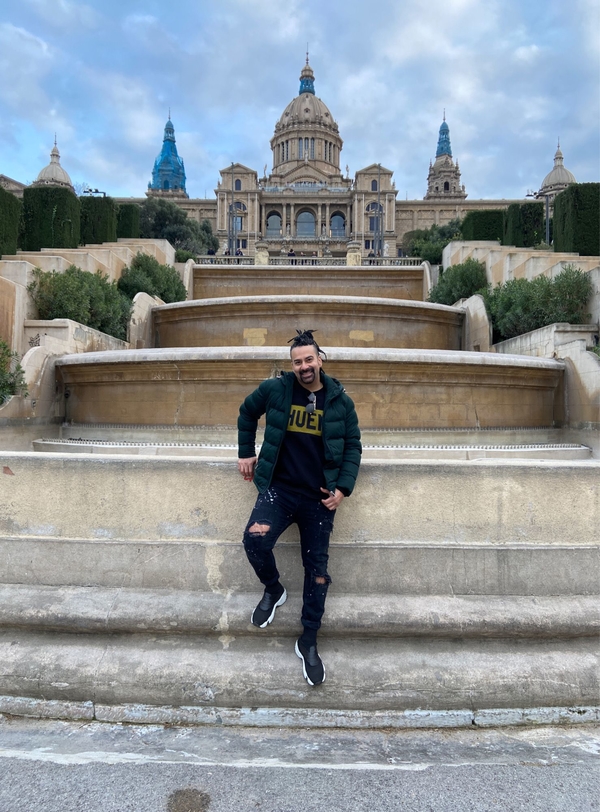 Амадор Лопес попрощался с любовью в Барселоне