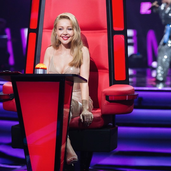 "Ух какой взгляд": Тина Кароль поразила новой фотосессией