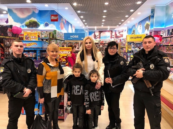 Певице Камалии вернули украденный телефон