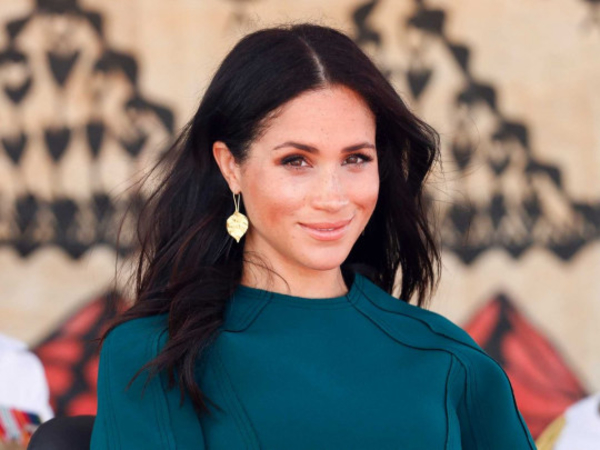 Меган Маркл впервые показала интервью британскому Vogue - видео