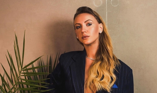 Изменилась до неузнаваемости: Никитюк показала фото с необычным макияжем