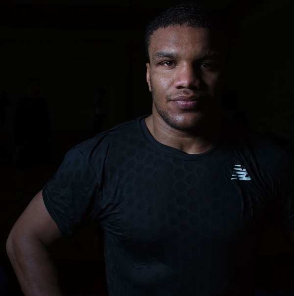 "Жили очень бедно", - Жан Беленюк откровенно о своем детстве