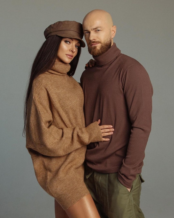 Влад Яма показал забавное видео с женой-именинницей