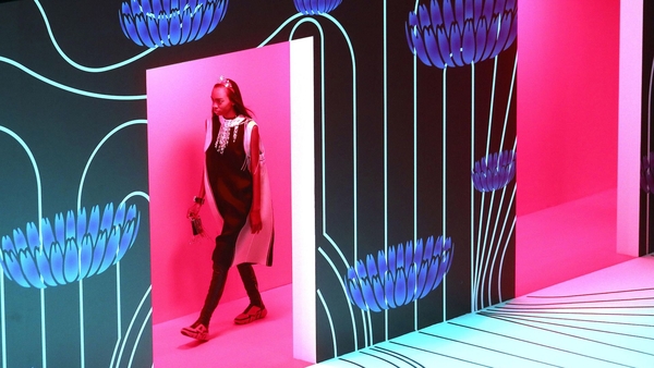 Суфражистский дух: Главные тренды на осень-зиму 2020 в коллекции Prada