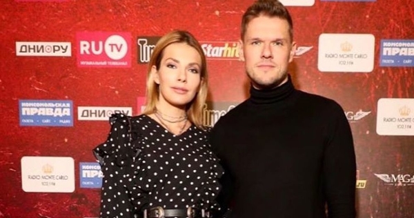 Антонина Паперная впервые показала лицо 2-летней дочери