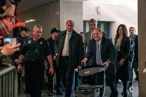 Харви Вайнштейна признали виновным по двум делам о сексуальном насилии