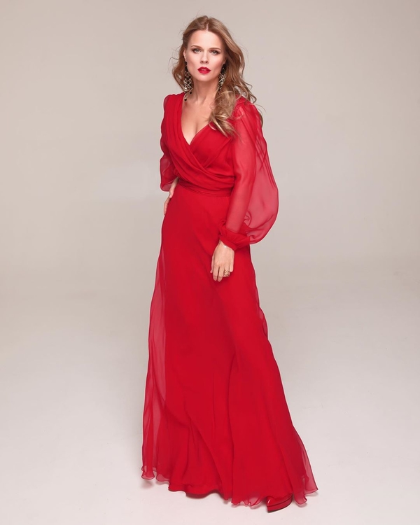 День рождения Ольги Фреймут: Стильные образы именинницы