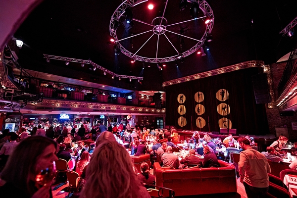 Взрывное Sax Live Show "Пiф-Паф": Freedom Jazz покажут настоящую "Бондиану" в Киеве