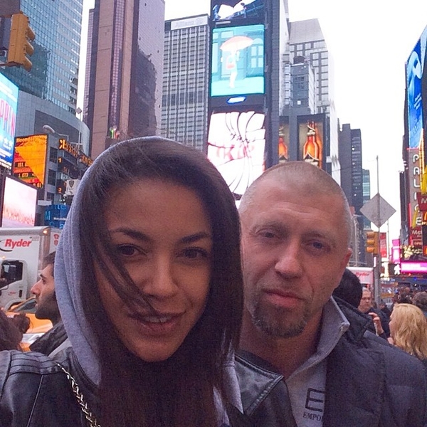 Бывшая жена Сереги подает на артиста в суд