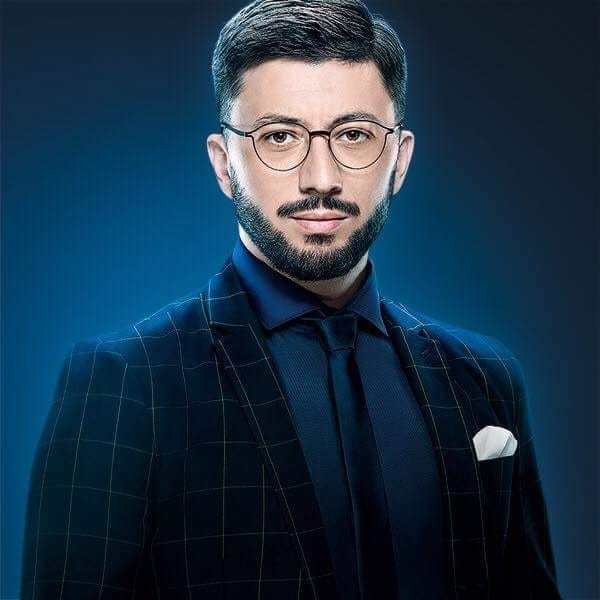 Ильяс Сахтара объяснил, как рисунок на одежде меняет представление о внешнем виде