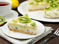 Йогуртовый торт из печенья на 8 Марта: рецепт на скорую руку