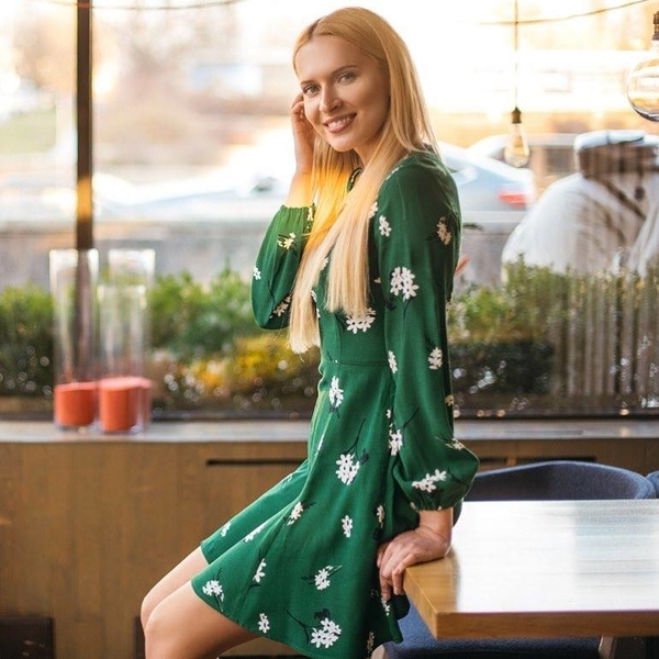 Звезда шоу "Мамахохотала" Аня Гресь стала эльфом