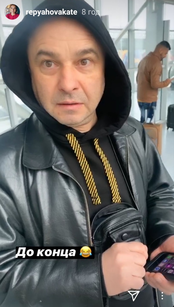 Праздничное настроение: Невеста Виктора Павлика снялась топлес