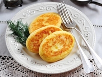 Экономная кухня: картофельные котлеты с сыром