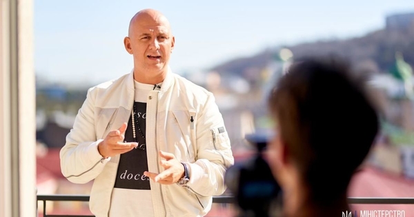 Украинские звезды снялись для информационной компании МОЗ: фото