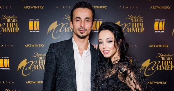 Екатерина Кухар и Александр Стоянов перервали медовый месяц из-за коронавируса