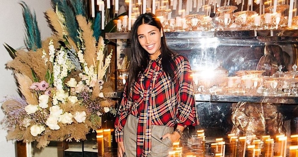 Вернувшаяся из Франции Санта Димопулос сдала тест на COVID-19