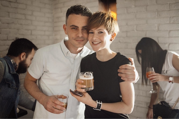 Телеведущая Алена Мороз: "Карантин – зона повышенного риска для любых отношений"