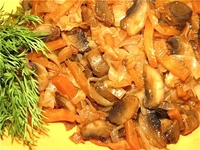 Постное меню: Солянка с грибами на сковороде