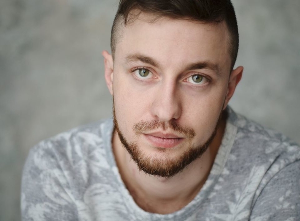 Феликс Аброскин: “Для меня театр – это “чьи-то ботинки”