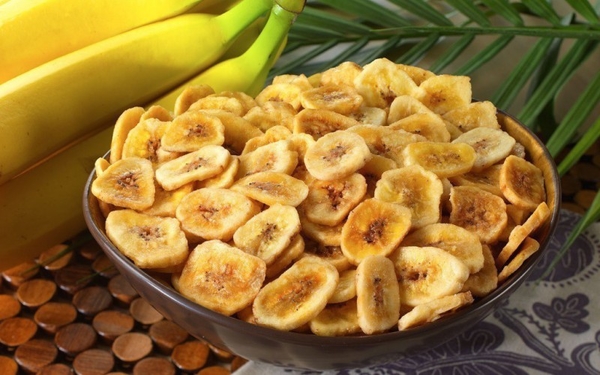 Банановые чипсы от Елены Филоновой: простой рецепт