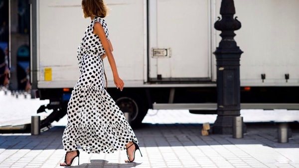 Принт-легенда: Как весной 2020 носить ретро-”горошек”