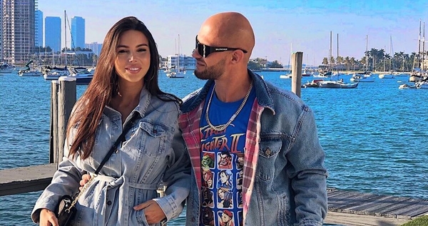 Оксана Самойлова объявила о разводе с Джиганом