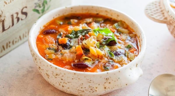 Минестроне: как приготовить вкусный и легкий итальянский суп?