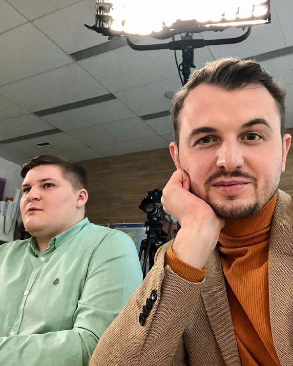 Вместе со звездами и спортсменами: Евгений Янович рассказал, как снова оказался за партой