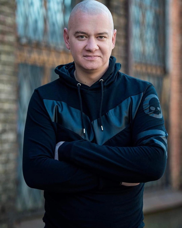 Именинник Евгений Кошевой и его неожиданные признания о "первых" и "последних" разах