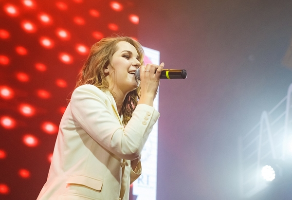 Премьера! Певица София Егорова презентует весеннюю песню “Ми є любов”