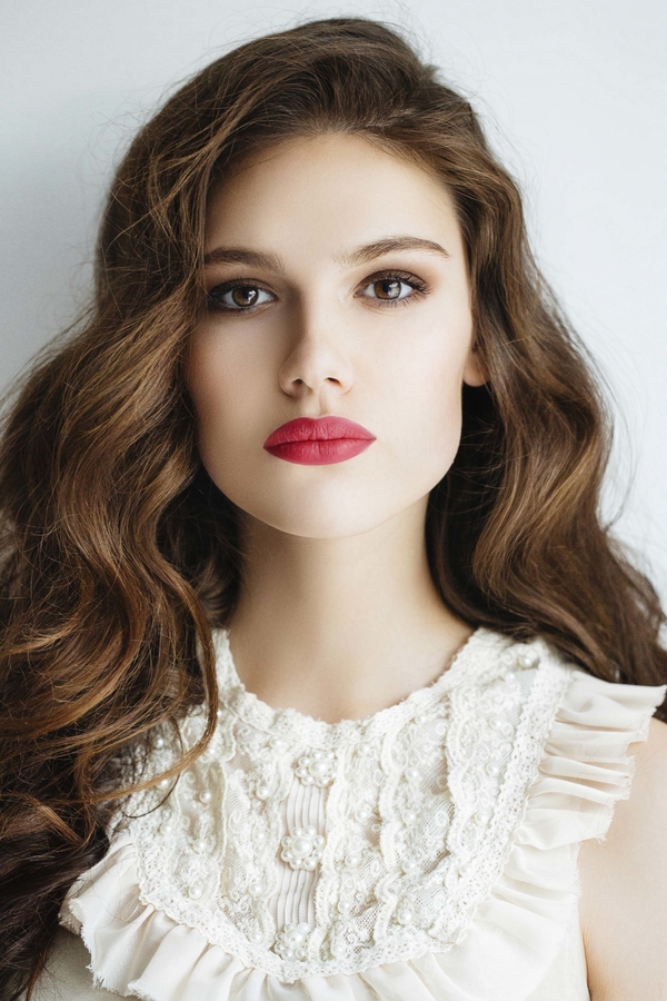 Оттенки молодости: Окрашивание для женщин 35+