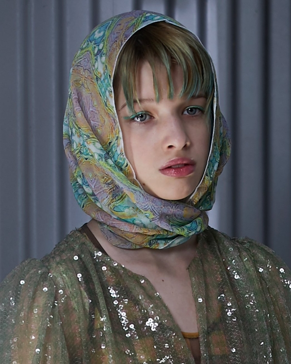 12-летняя дочка Миллы Йовович украсила обложку модного журнала