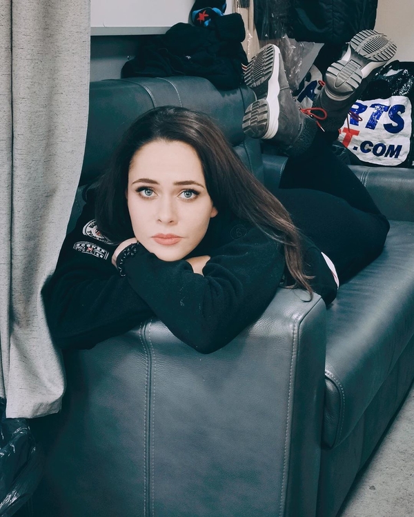 "Юля, соберись!": Санина насмешила Сеть "неудачными" фото