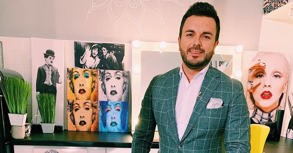 Ведущий "Холостяка" поделился яркими кадрами с празднования дня рождения сына