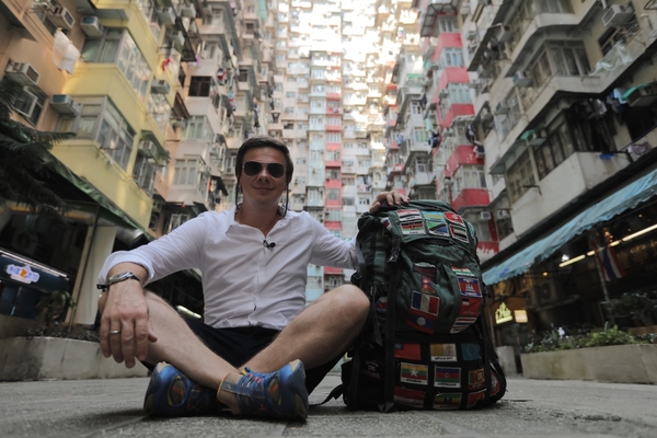 Современный Гонконг: Комаров попадет в "инстаграмный" дом и узнает судьбу у китайских предсказателей