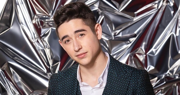 Кто победил в шоу "Голос країни 10": Что известно о Романе Сасанчине