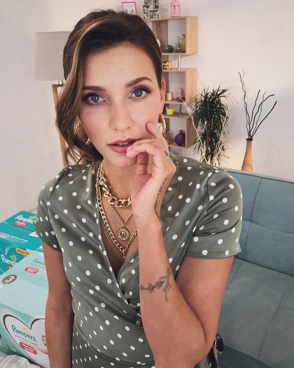 Регина Тодоренко опубликовала новое обращение после скандала в сети