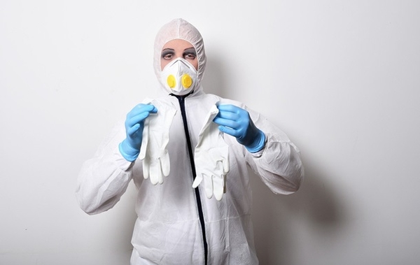 Супрун рассказала, как утилизировать маски и перчатки