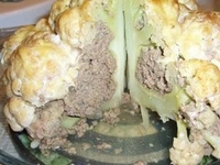 Фаршированная рубленым мясом цветная капуста в духовке